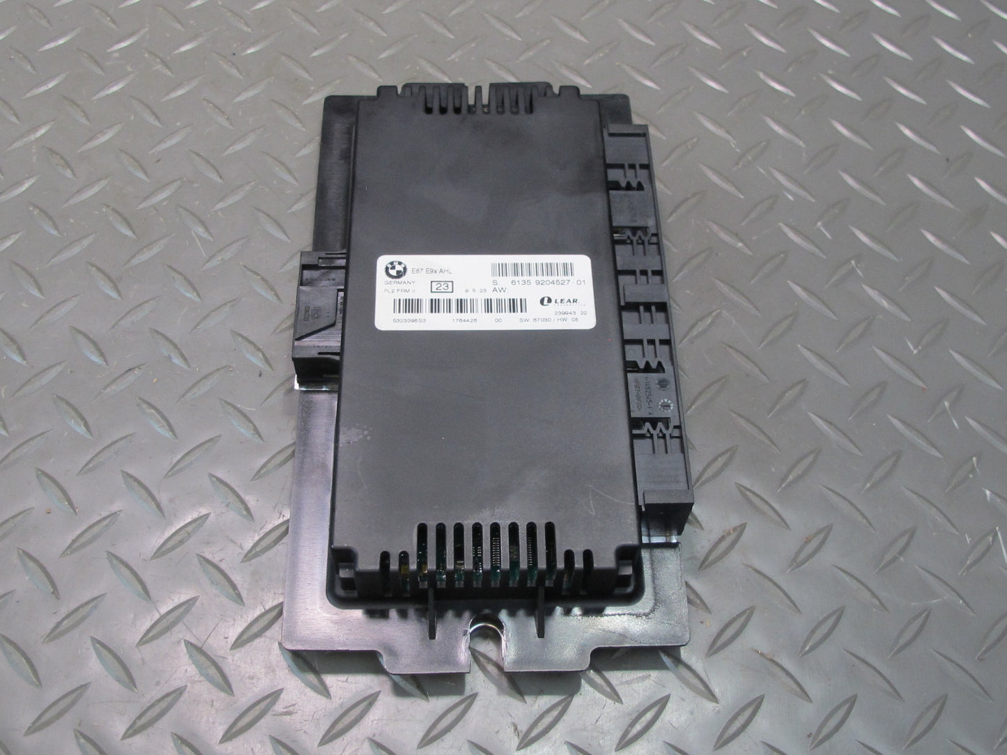 07-10 BMW E90 E92 E93 335i PL2 FRM2 Footwell Light Control Module 9204527 OEM