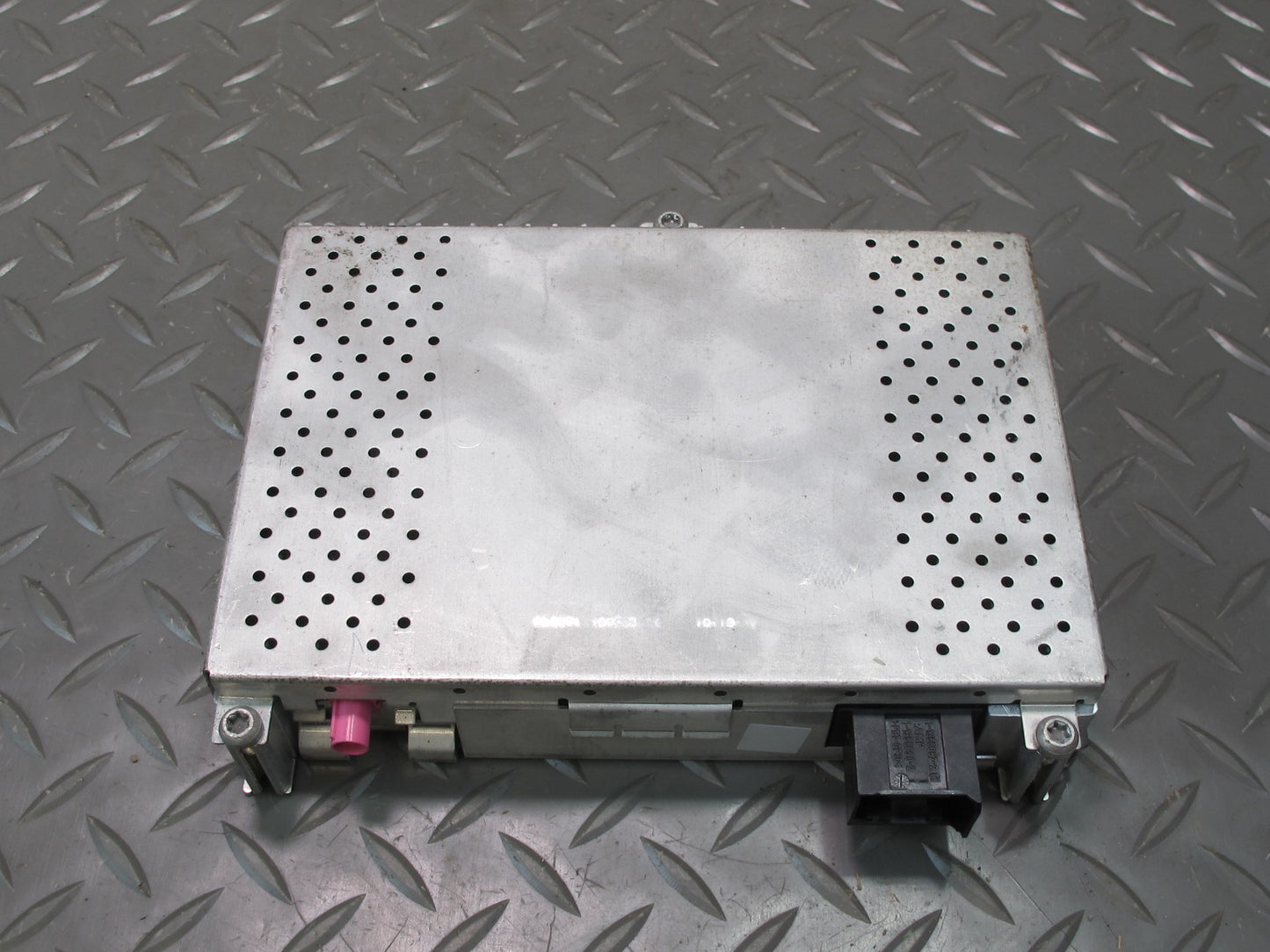 07-10 BMW E90 E91 E92 E93 335i Sirius Satellite Radio Control Module 9192273 OEM