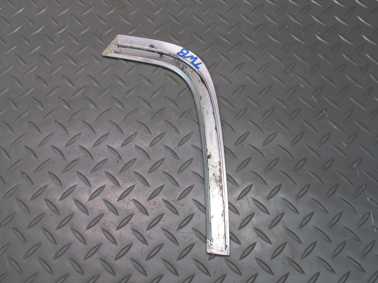 07-13 BMW E93 335i Convertible Set of 2 Rear Roof Chrome Trim Cover Panel OEM