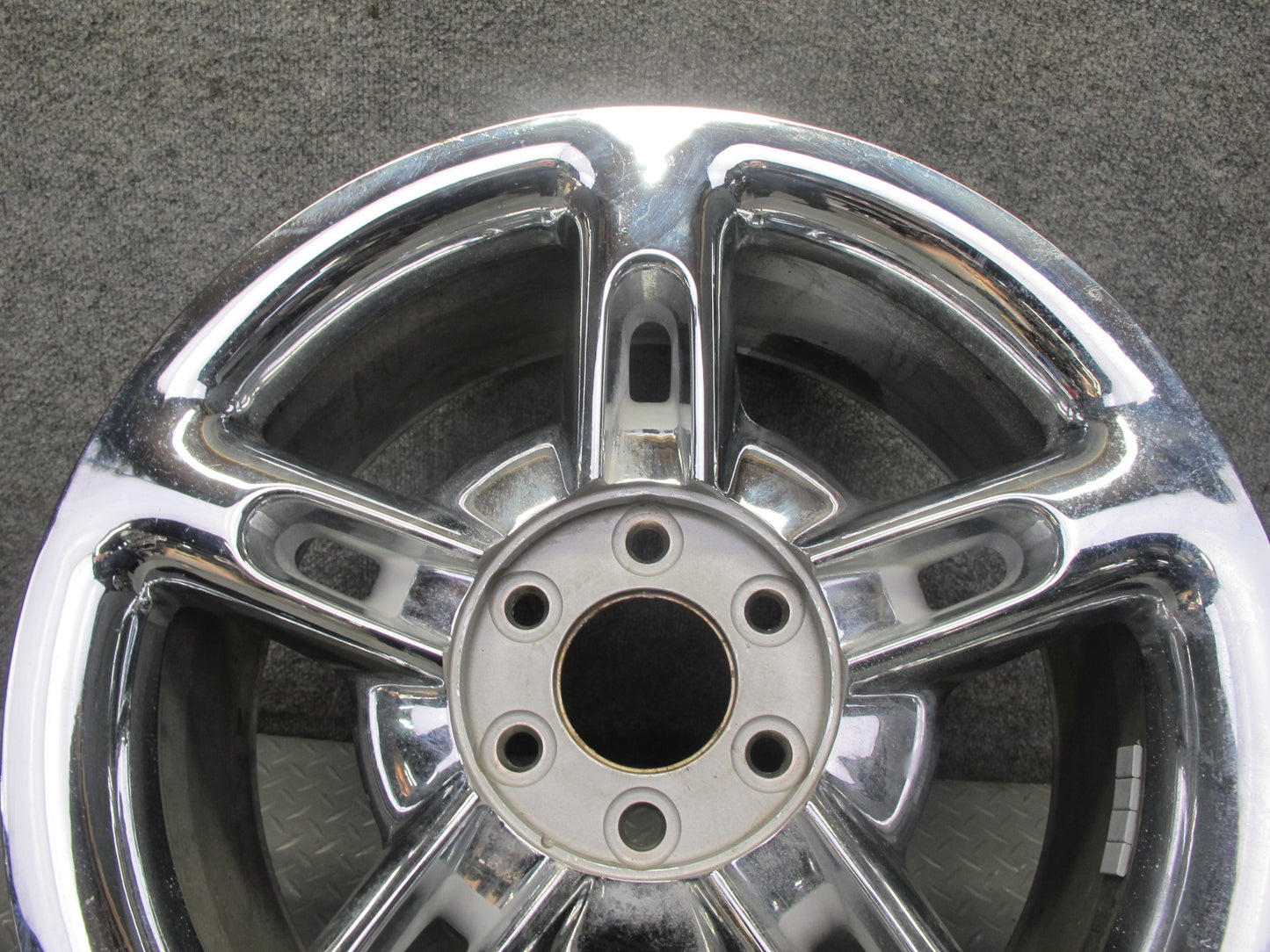 03-06 Chevrolet SSR Front Factory R19 19" Alloy Wheel Rim 19X8J ET32 Chrome OEM