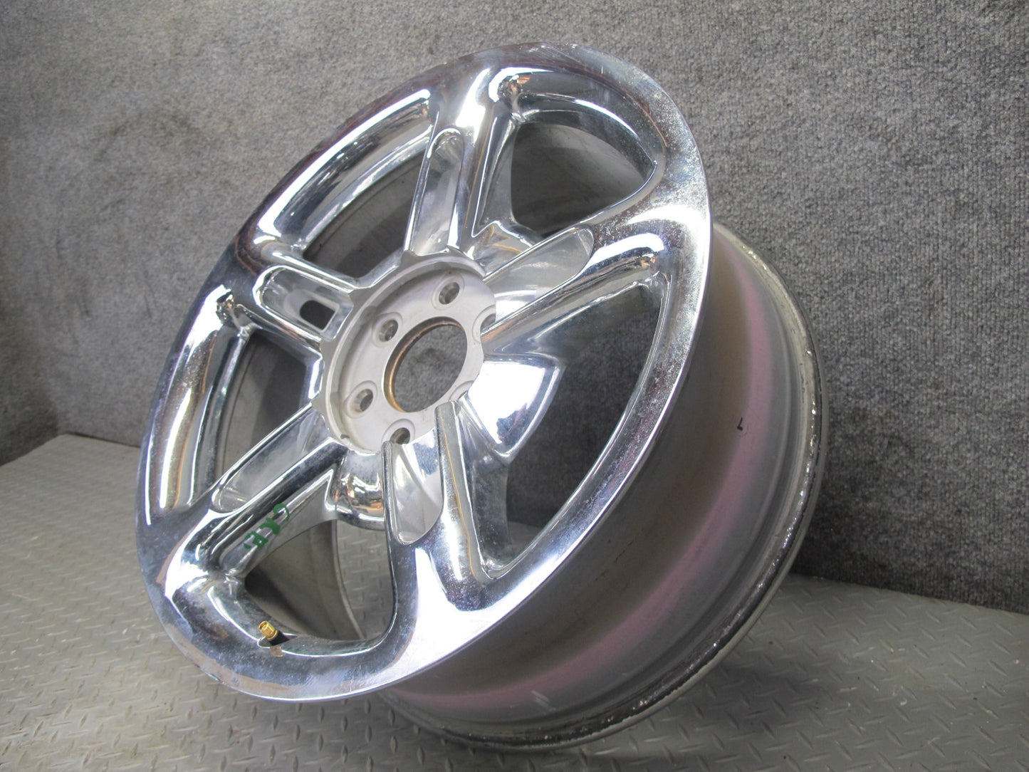 03-06 Chevrolet SSR Front Factory R19 19" Alloy Wheel Rim 19X8J ET32 Chrome OEM