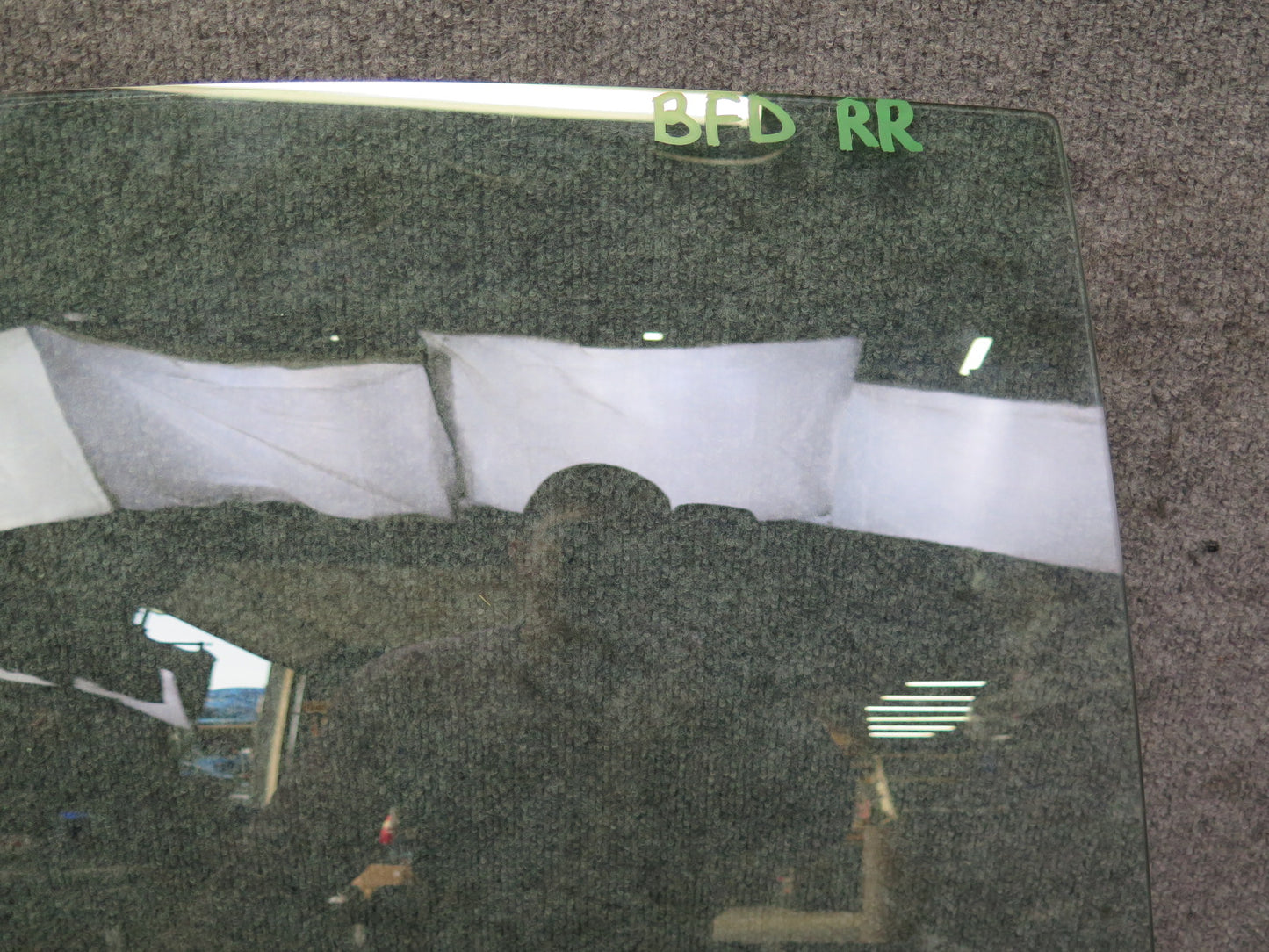 2006-2010 BMW E60 M5 530i Rear Right Door Glass Window OEM