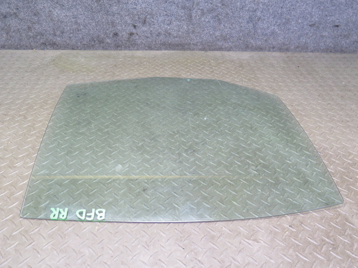 2006-2010 BMW E60 M5 530i Rear Right Door Glass Window OEM