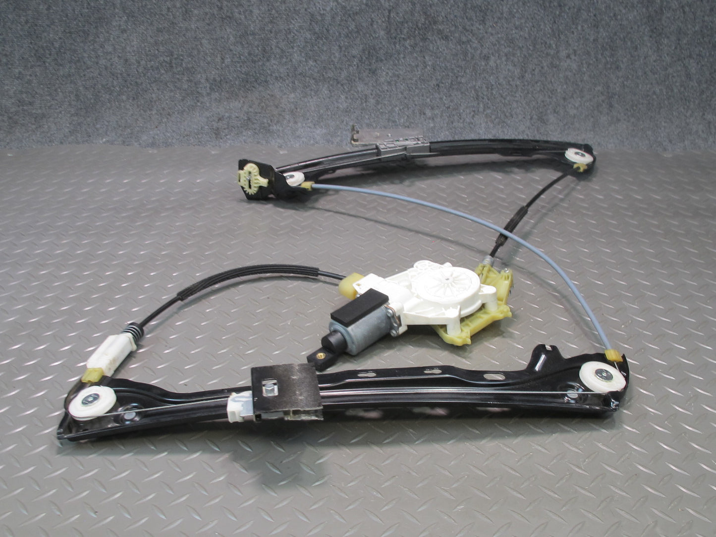 07-13 BMW E92 E93 335i Front Right Passenger Door Window Regulator w Motor OEM