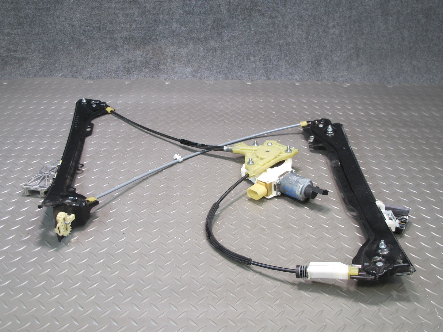 07-13 BMW E92 E93 335i Front Left Door Window Regulator w Motor OEM