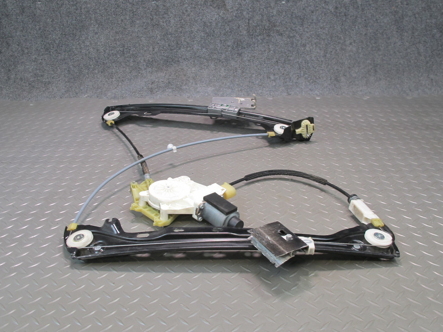 07-13 BMW E92 E93 335i Front Left Door Window Regulator w Motor OEM
