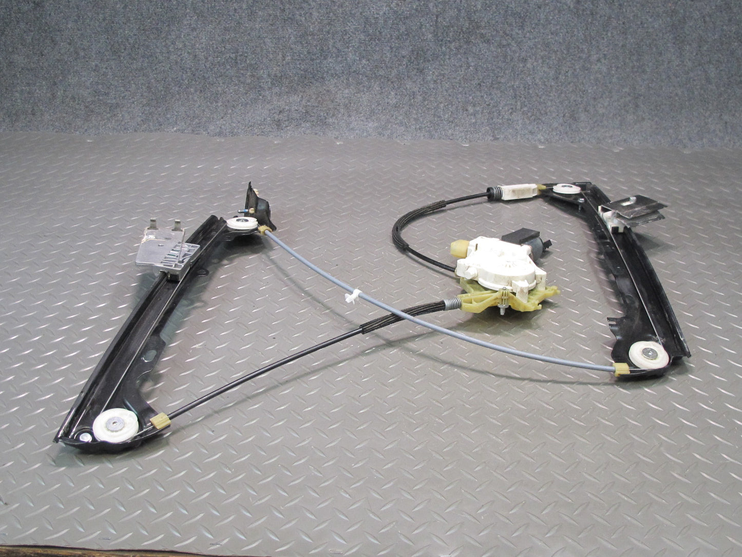 07-13 BMW E92 E93 335i Front Left Door Window Regulator w Motor OEM