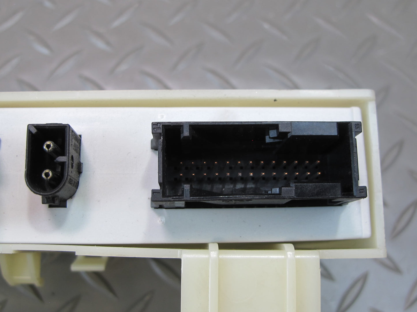 07-13 BMW E93 335i Convertible TOP Roof Control  Module OEM