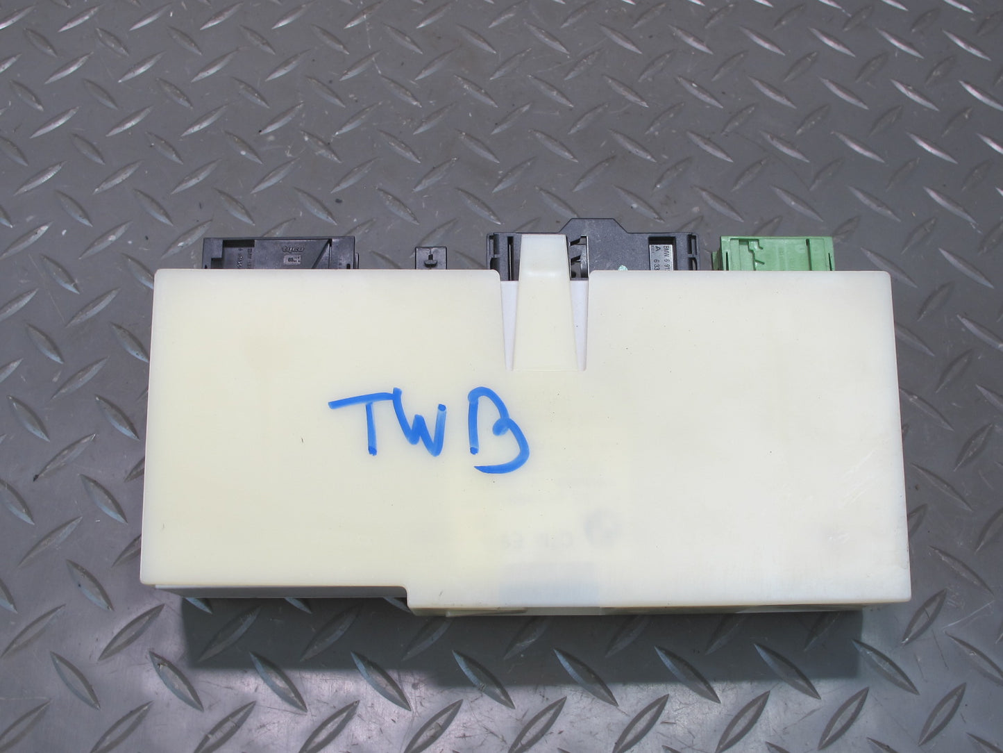 07-13 BMW E93 335i Convertible TOP Roof Control  Module OEM