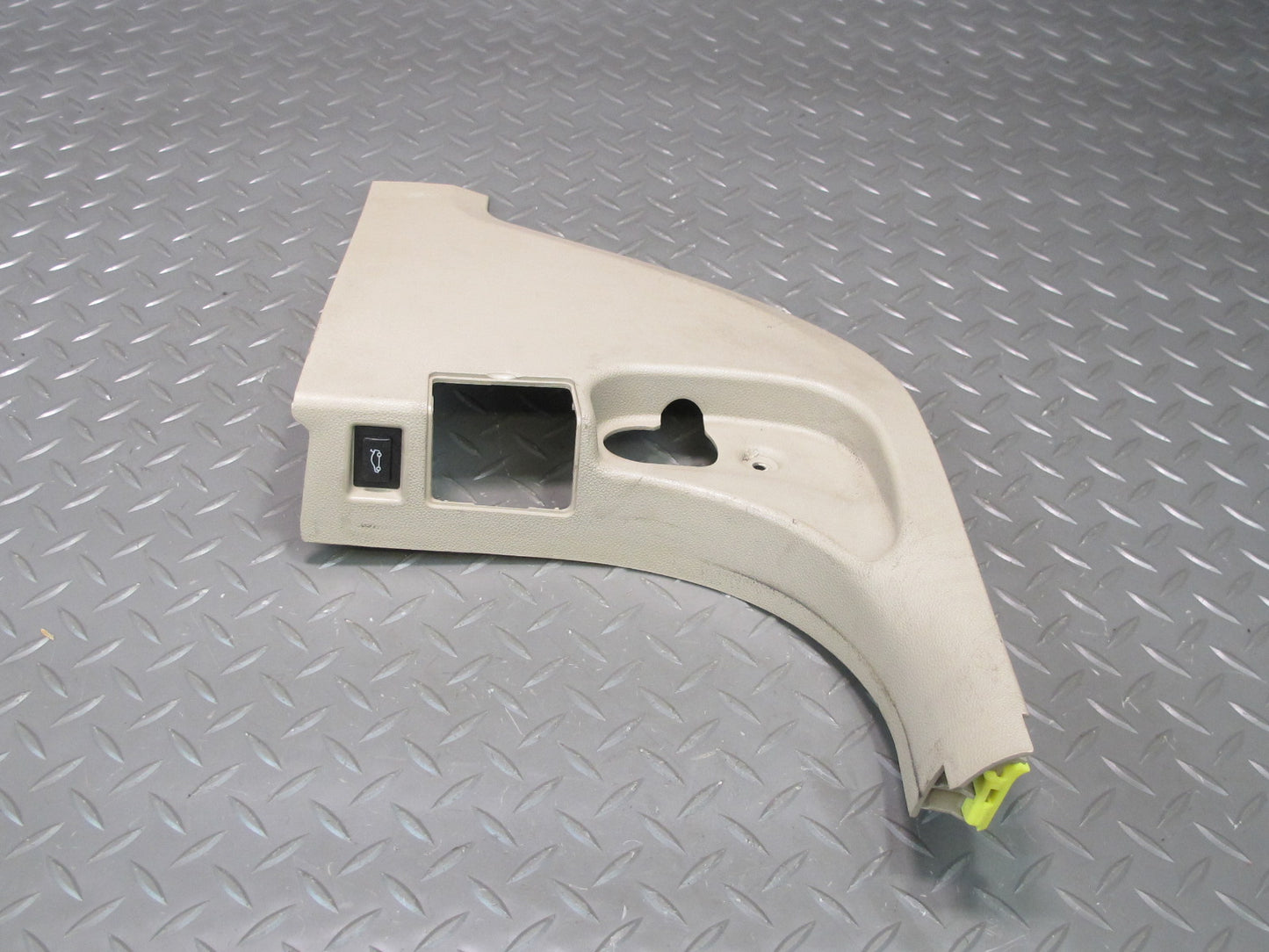 07-13 BMW E90 E92 E93 335i Set of 2 Front Left & Right Kick Trim Cover Panel OEM