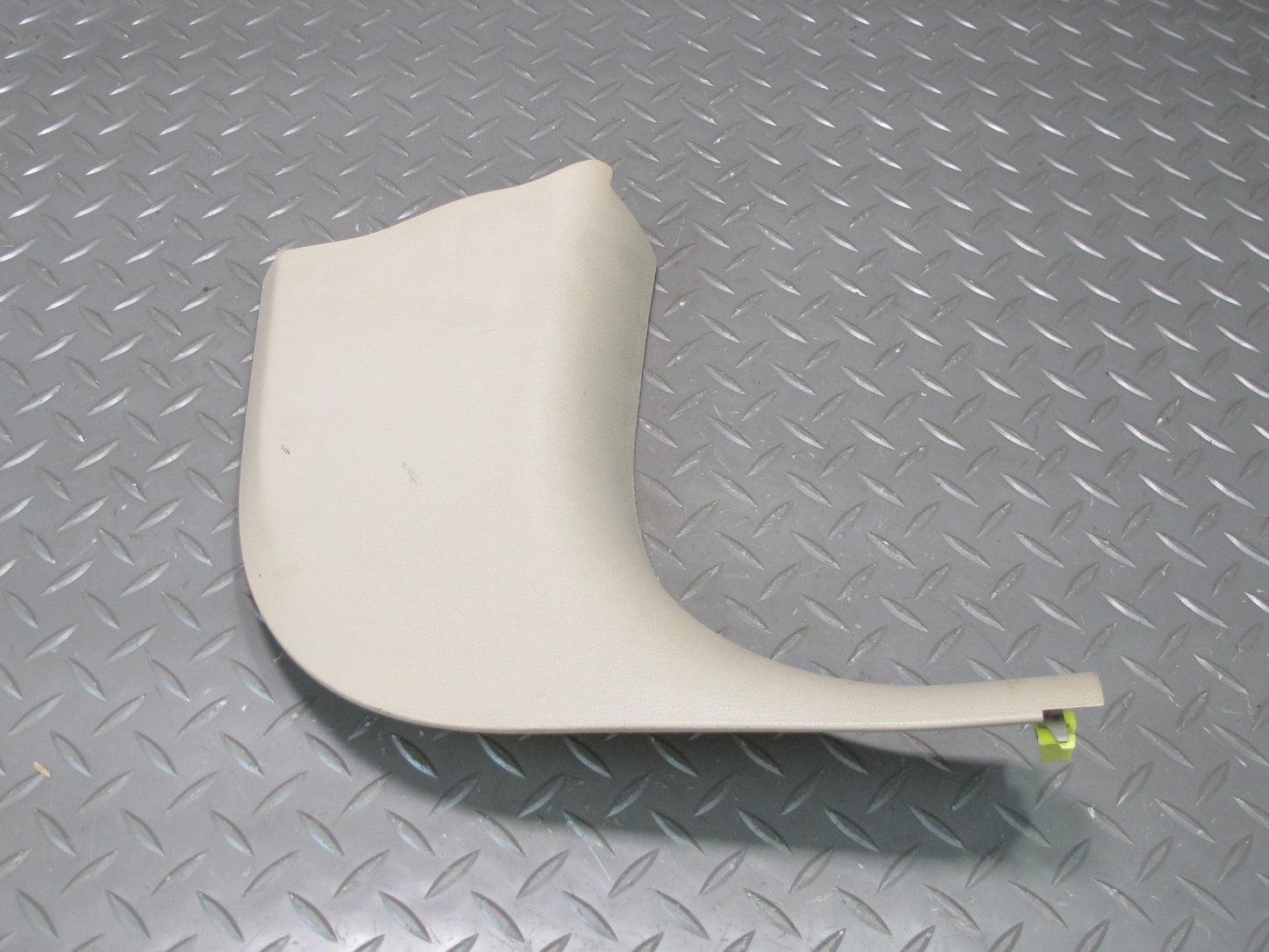 07-13 BMW E90 E92 E93 335i Set of 2 Front Left & Right Kick Trim Cover Panel OEM