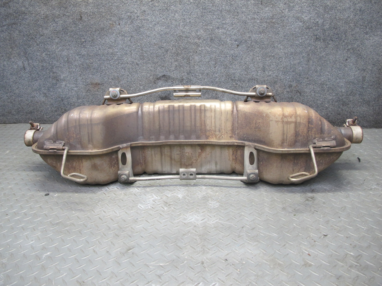 1997-1999 Porsche Boxster 986 2.5L Rear Exhaust Muffler w Tip 99611112107