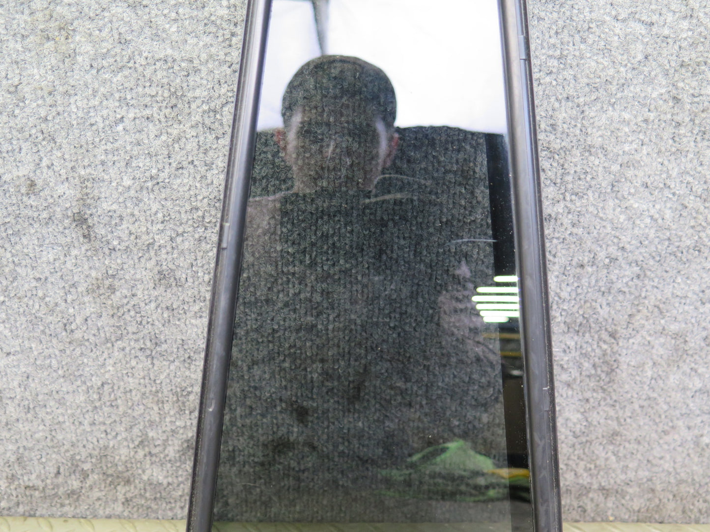 2003-2009 Lexus UZJ120L GX470 Rear Left Door Fixed Glass Window