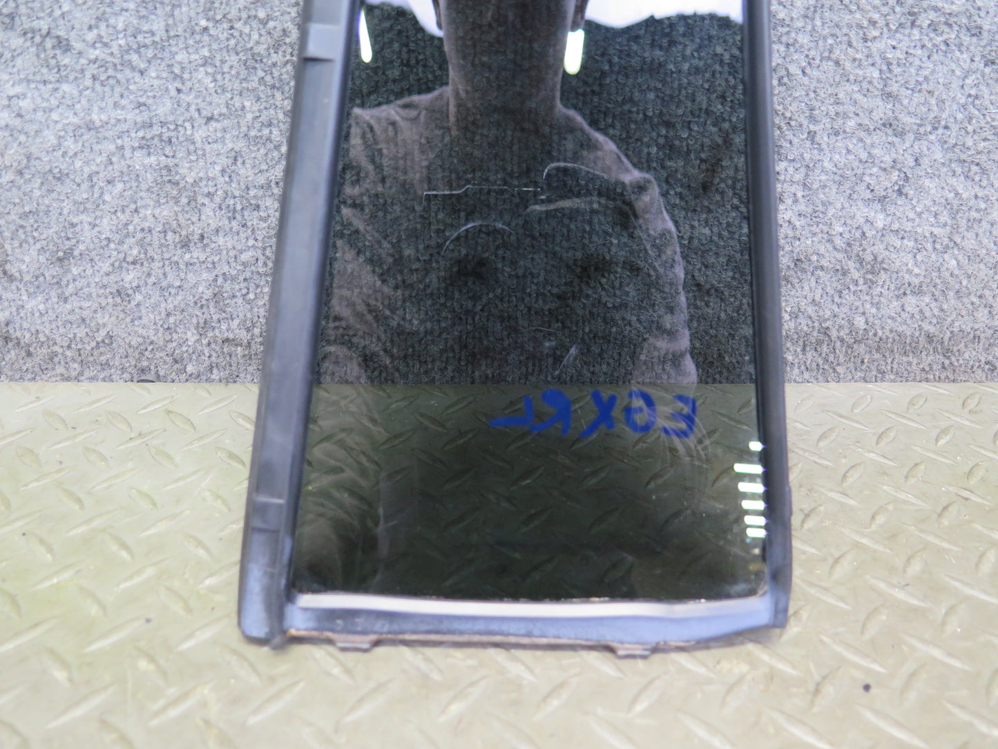 2003-2009 Lexus UZJ120L GX470 Rear Left Door Fixed Glass Window