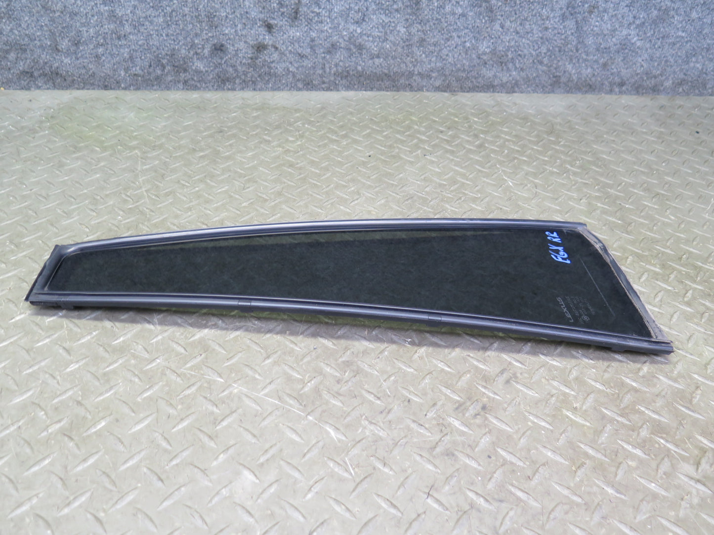 2003-2009 Lexus UZJ120L GX470 Rear Right Door Fixed Glass Window
