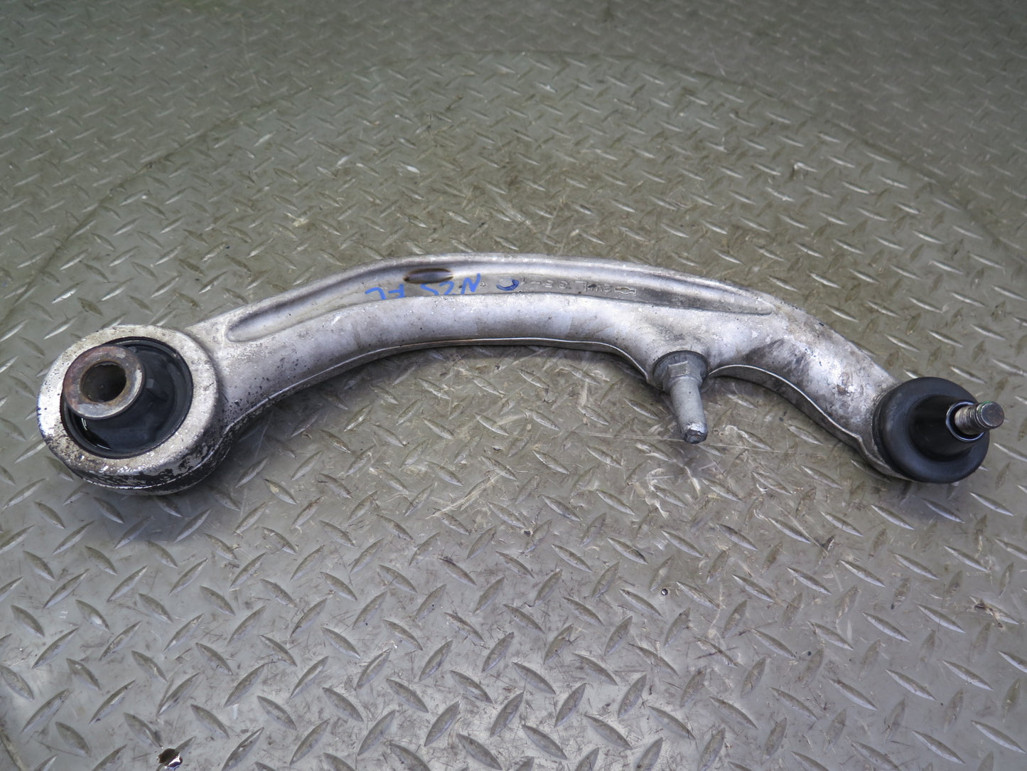 03-04 Nissan Z33 350Z Set of 3 Front Left Suspension Control Arm OEM