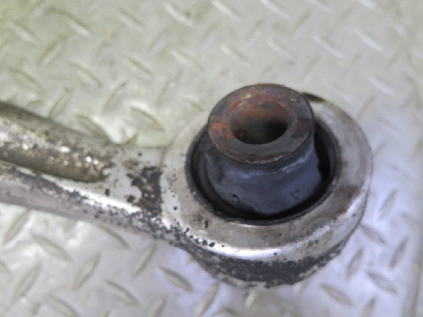 03-04 Nissan Z33 350Z Set of 3 Front Left Suspension Control Arm OEM