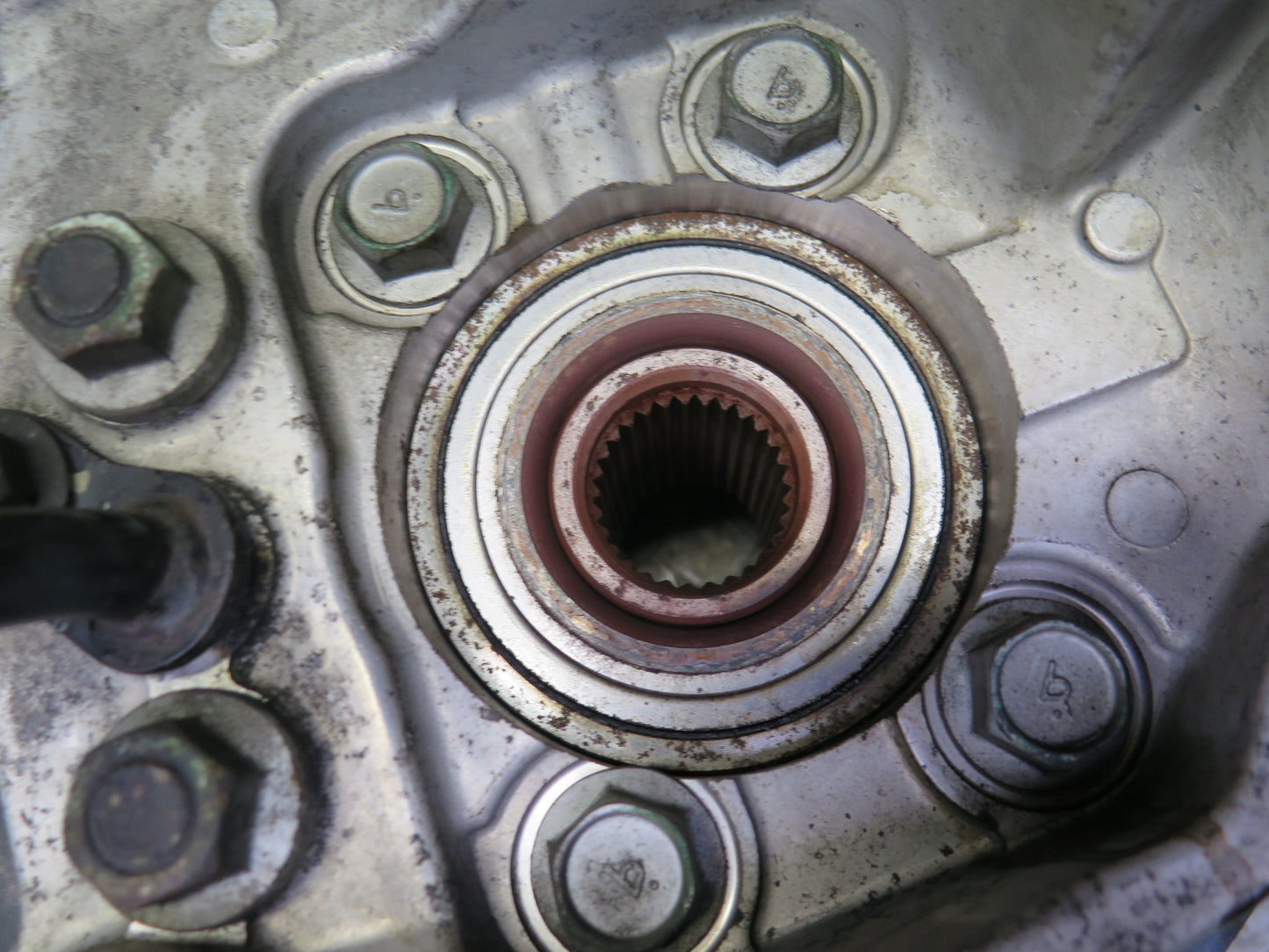 03-09 Nissan Z33 350Z Rear Left Spindle Knuckle Wheel Hub Bearing OEM