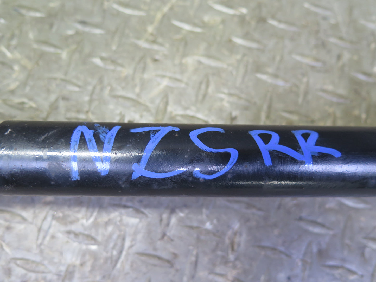 04-05 Nissan 350Z Z33 Convertible M/T Rear Right Suspension Axle Shaft OEM