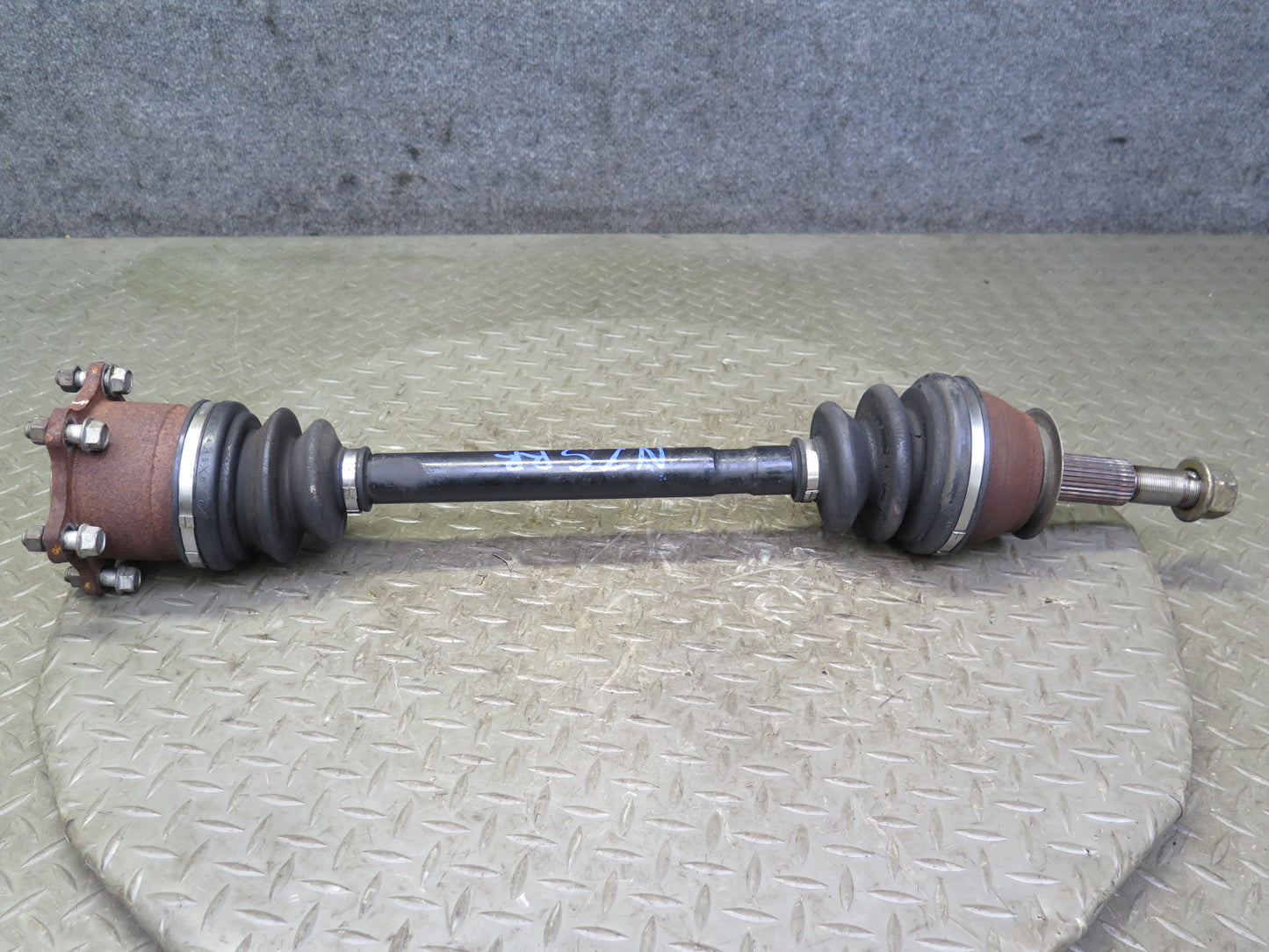 04-05 Nissan 350Z Z33 Convertible M/T Rear Right Suspension Axle Shaft OEM