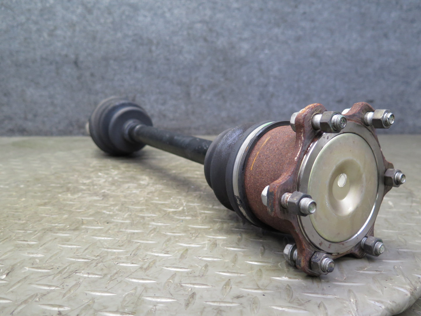 04-05 Nissan 350Z Z33 Convertible M/T Rear Right Suspension Axle Shaft OEM