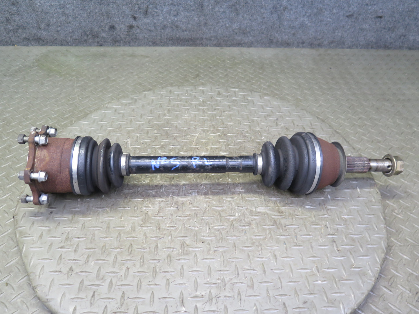 04-05 Nissan 350Z Z33 Convertible M/T Rear Left Suspension Axle Shaft OEM