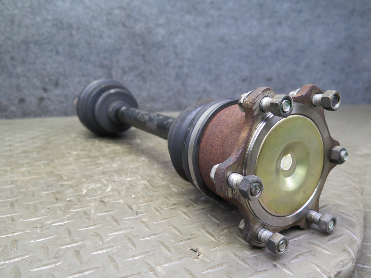 04-05 Nissan 350Z Z33 Convertible M/T Rear Left Suspension Axle Shaft OEM