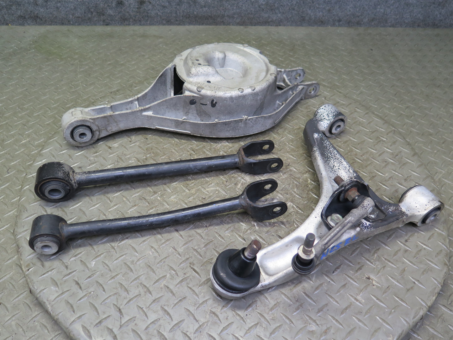 03-04 Nissan Z33 350Z Set of 4 Rear Left Suspension Control Arm OEM