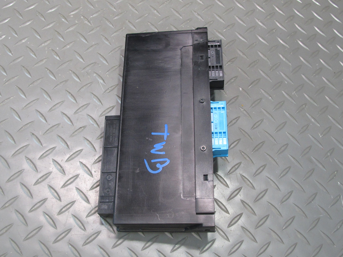 07-13 BMW E90 E92 E93 335i PL2 JBFE2 Comfort Body Control Module BCM BCU OEM