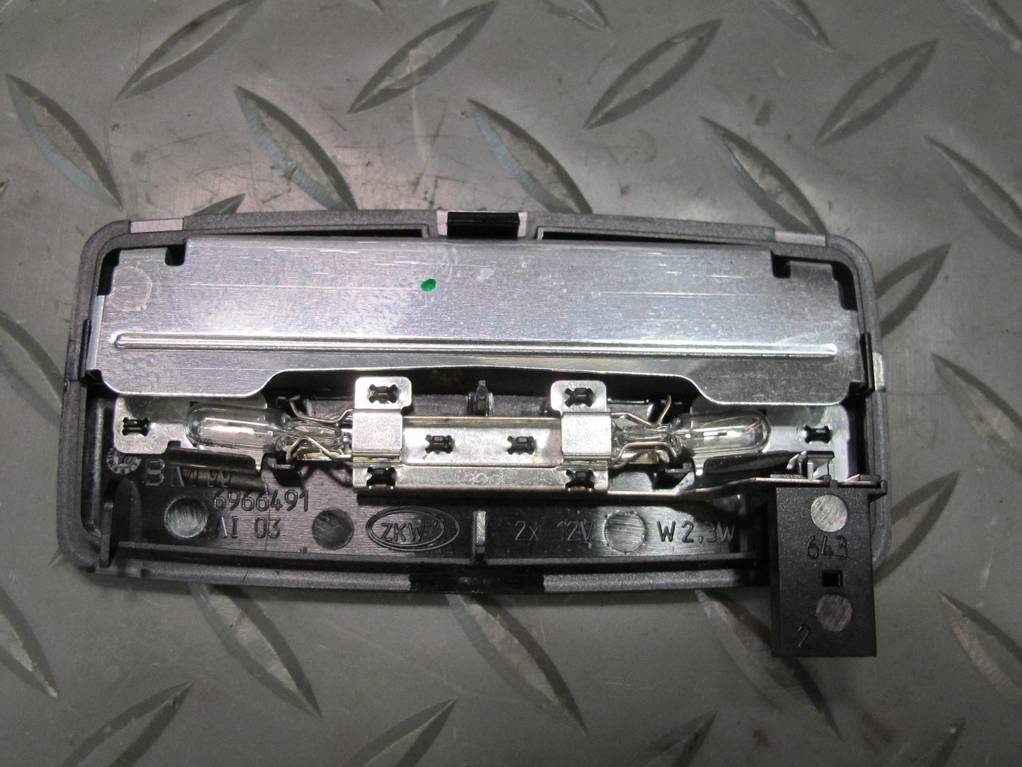 07-13 BMW E93 335i Convertible Overhead Dome Sun Visor Light Lamp Set OEM