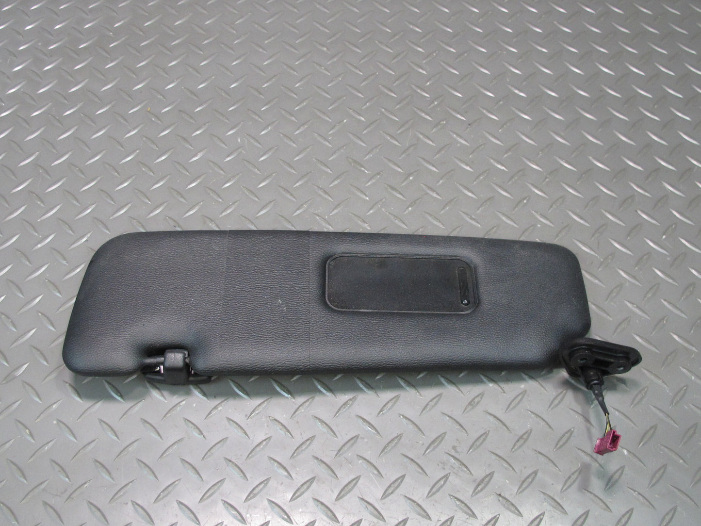 07-13 BMW E93 335I Convertible Set of 2 Front Left & Right Sun Visor Black OEM