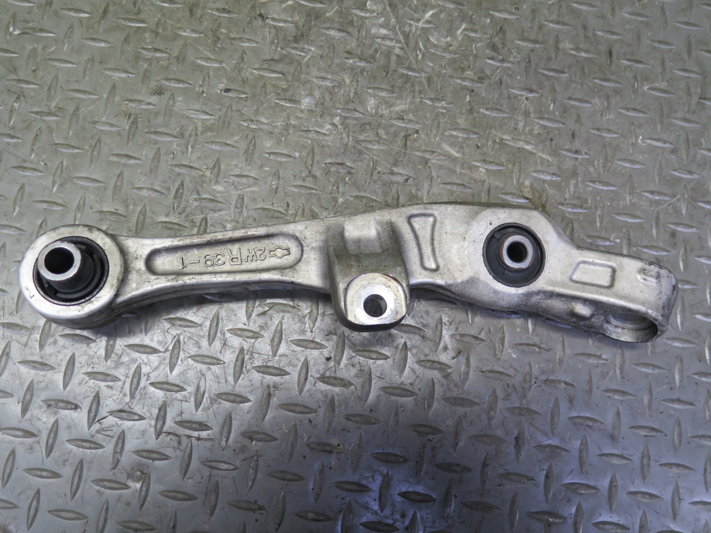 03-04 Nissan Z33 350Z Set of 3 Front Right Suspension Control Arm OEM