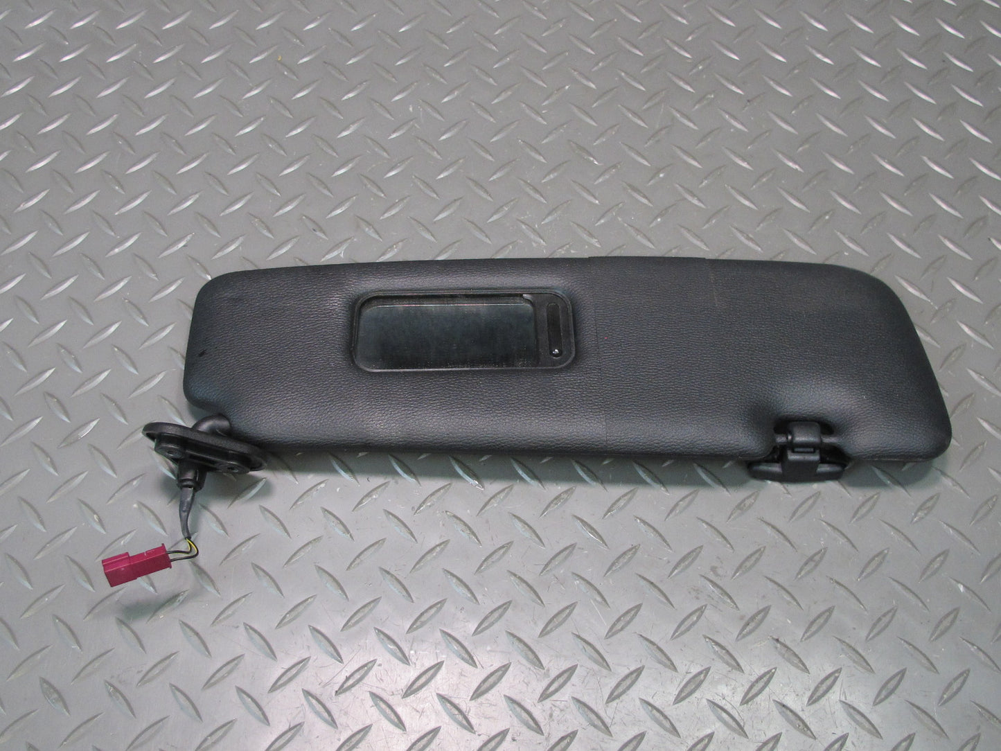 07-13 BMW E93 335I Convertible Set of 2 Front Left & Right Sun Visor Black OEM