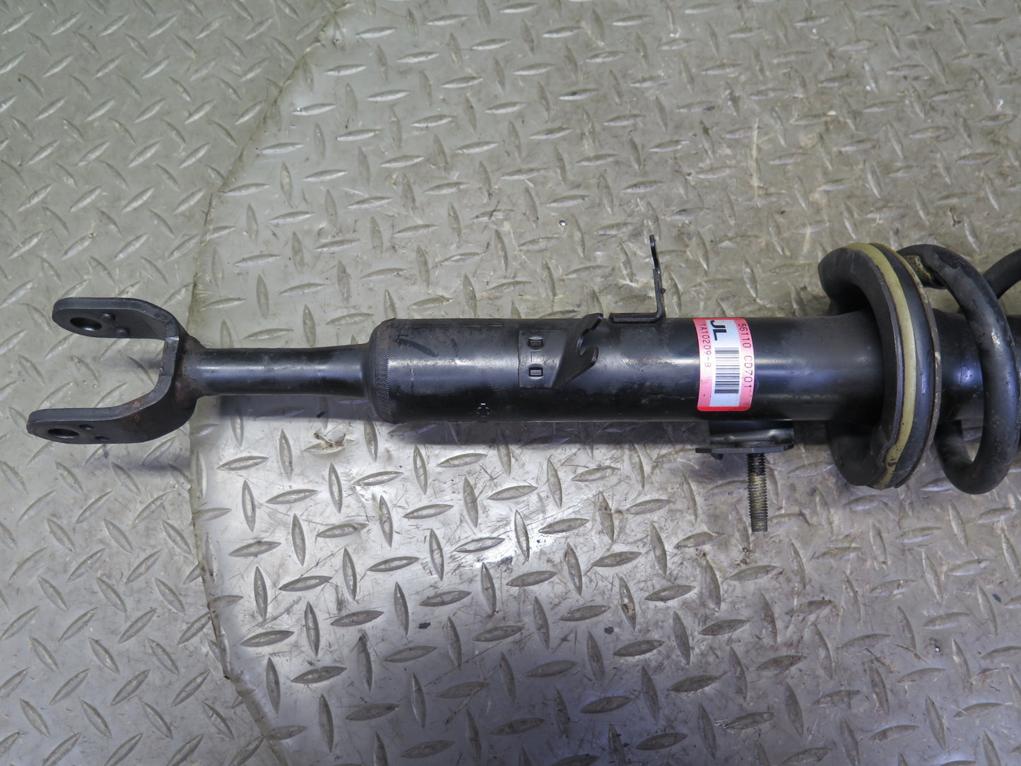 04-05 Nissan Z33 350Z Convertible Set of 2 Front Strut Shock Absorber 68K OEM