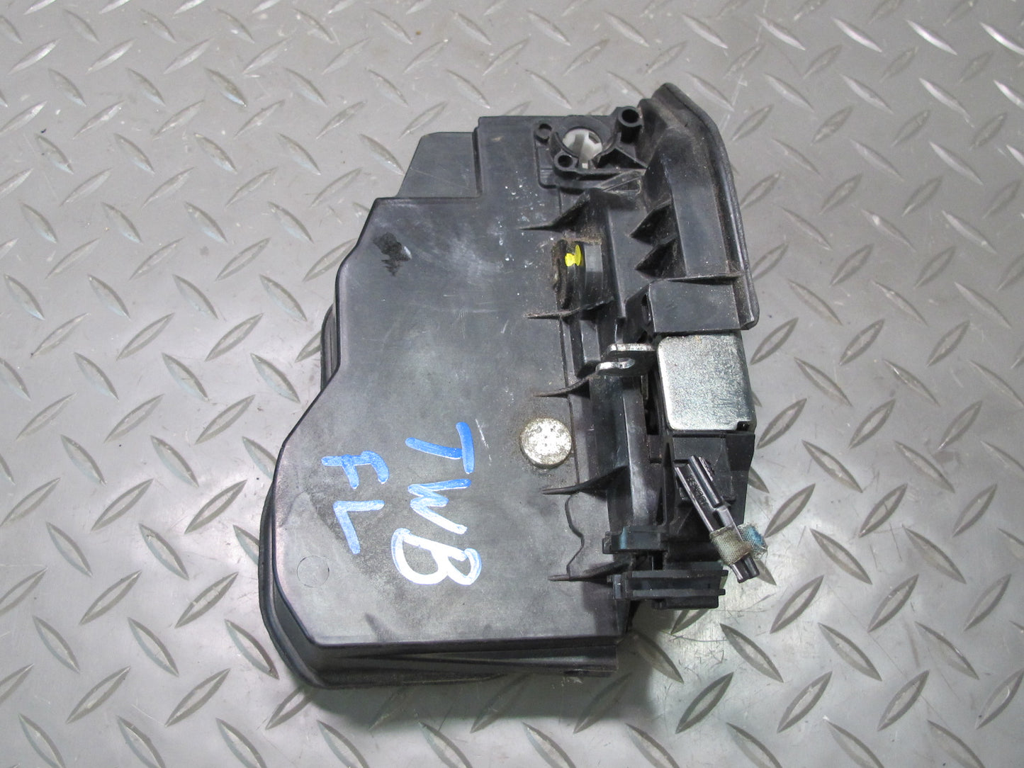 07-13 BMW E90 E92 E93 335I Front Left Door Lock Latch Actuator 7202143 OEM