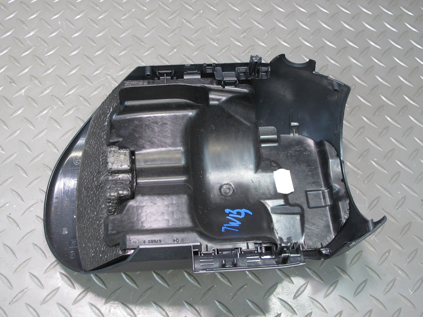 07-13 BMW E90 E92 E93 335i Set of 2 Steering Column Upper & Lower Trim Panel OEM