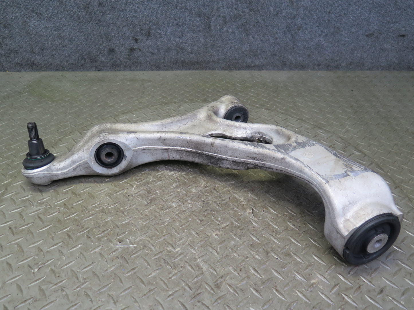 2011-2014 Porsche Cayenne 958 AWD Front Right Side Upper & Lower Control Arm Set