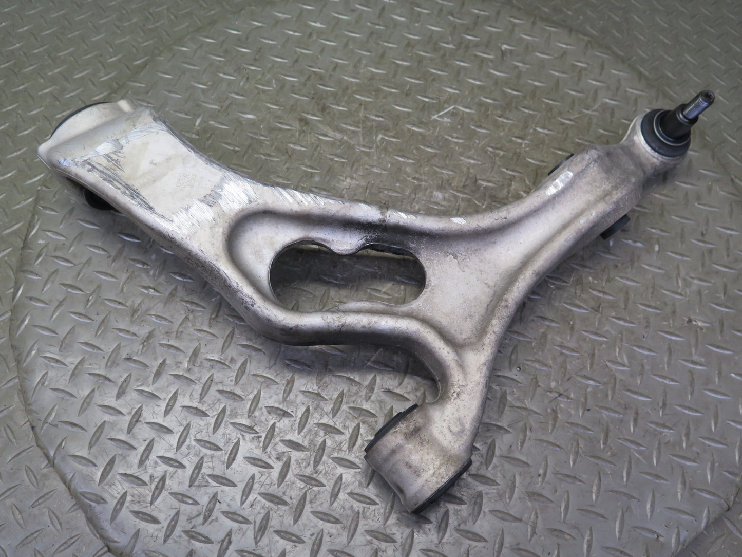2011-2014 Porsche Cayenne 958 AWD Front Right Side Upper & Lower Control Arm Set
