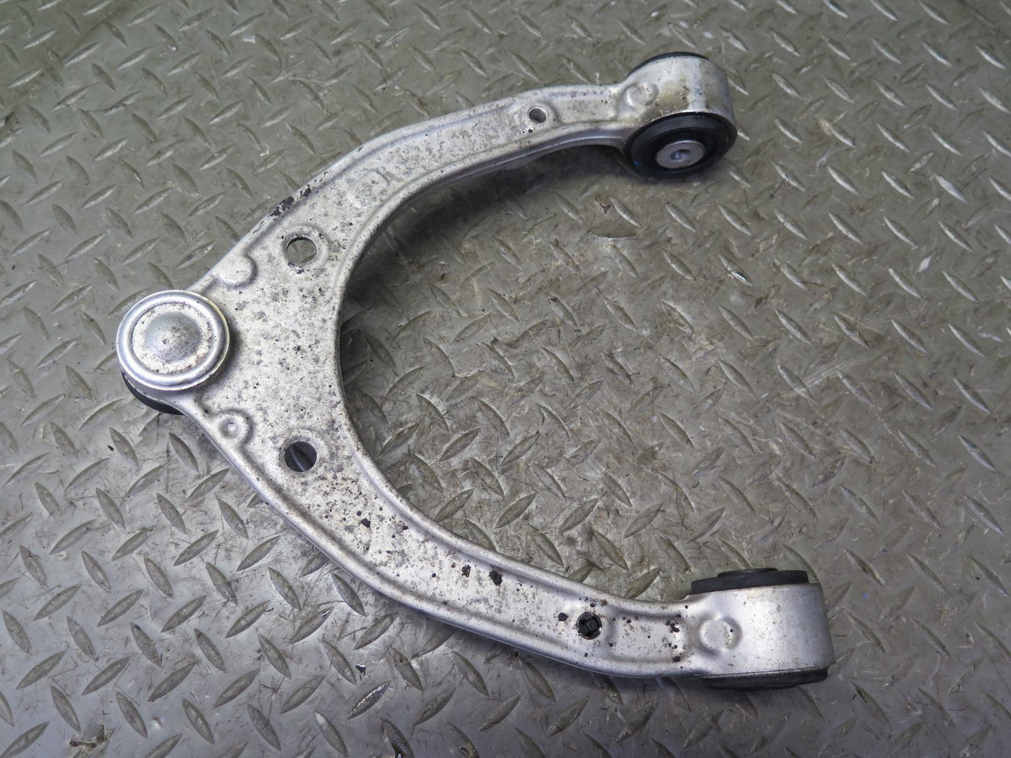 2011-2014 Porsche Cayenne 958 AWD Front Right Side Upper & Lower Control Arm Set
