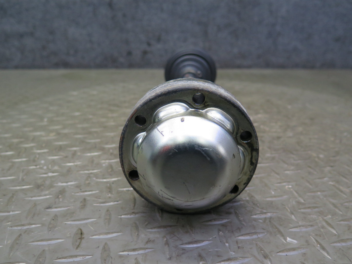 2011-2018 Porsche Cayenne 958 Front Right Pass Side CV Axle Shaft