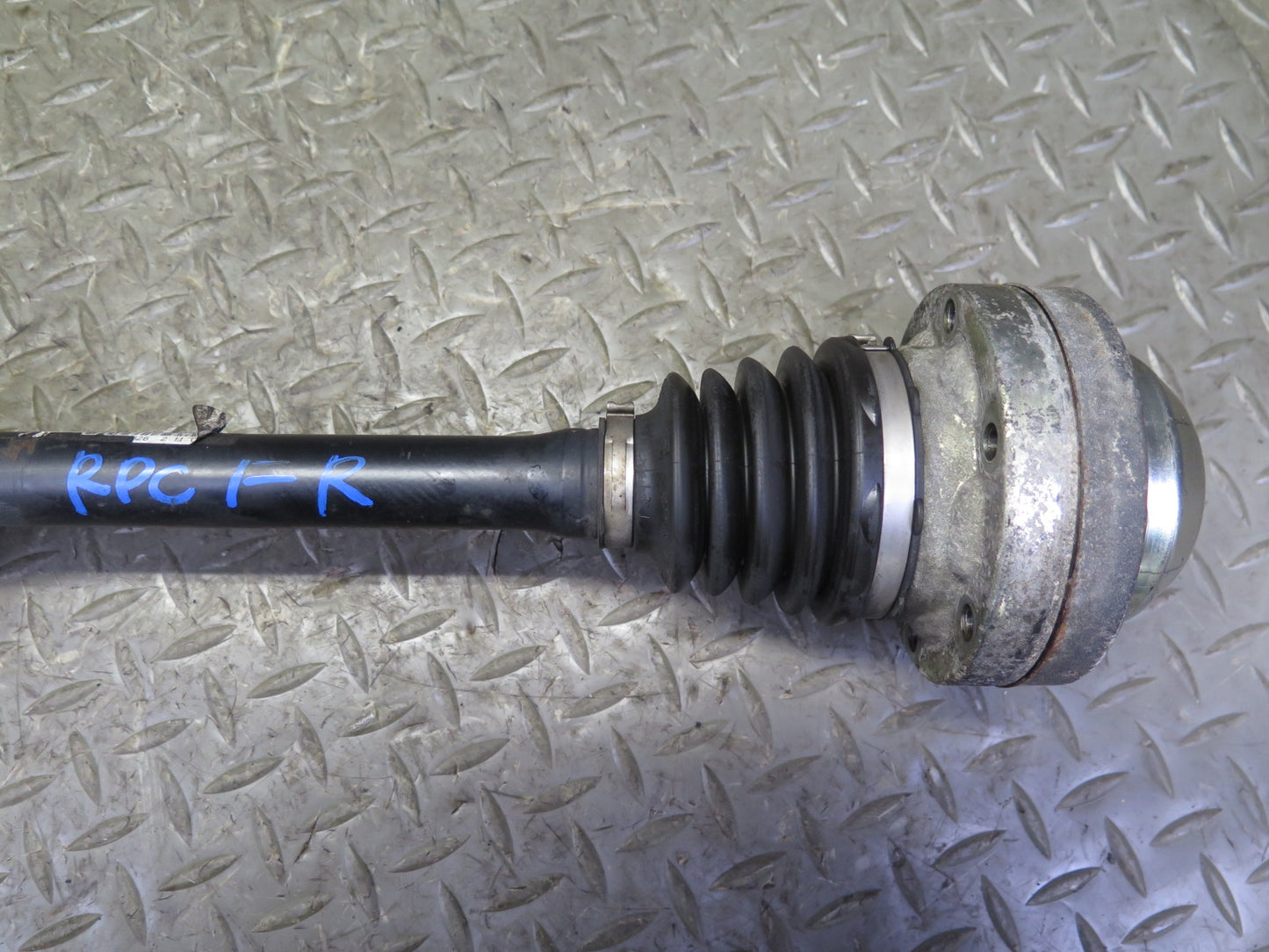 2011-2018 Porsche Cayenne 958 Front Right Pass Side CV Axle Shaft