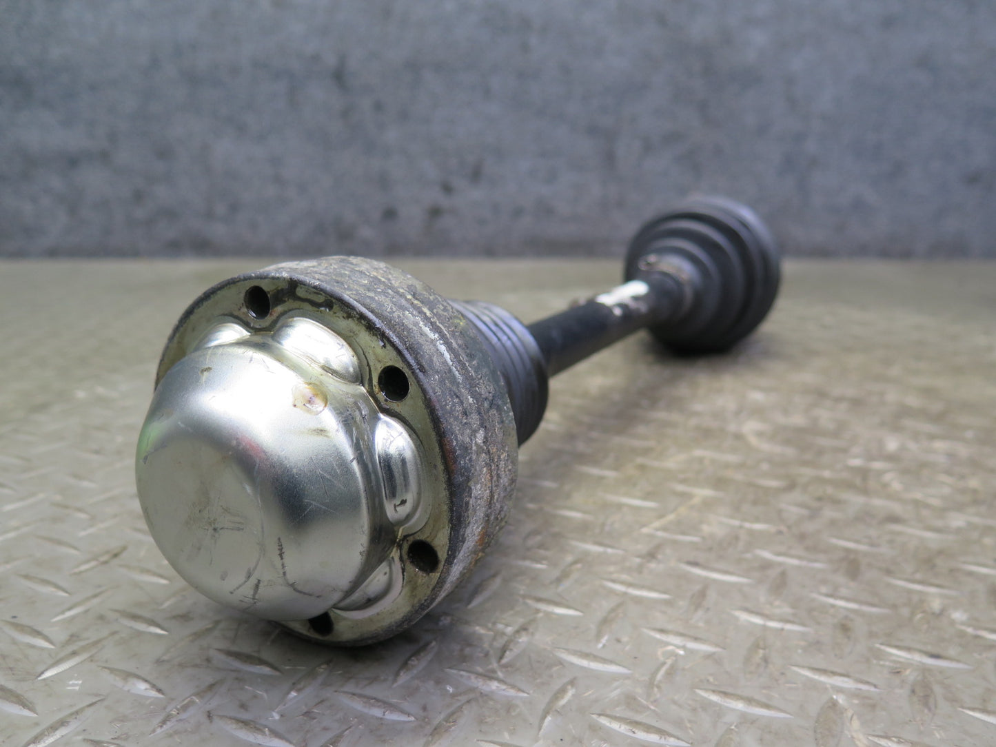 2011-2018 Porsche Cayenne 958 Front Right Pass Side CV Axle Shaft