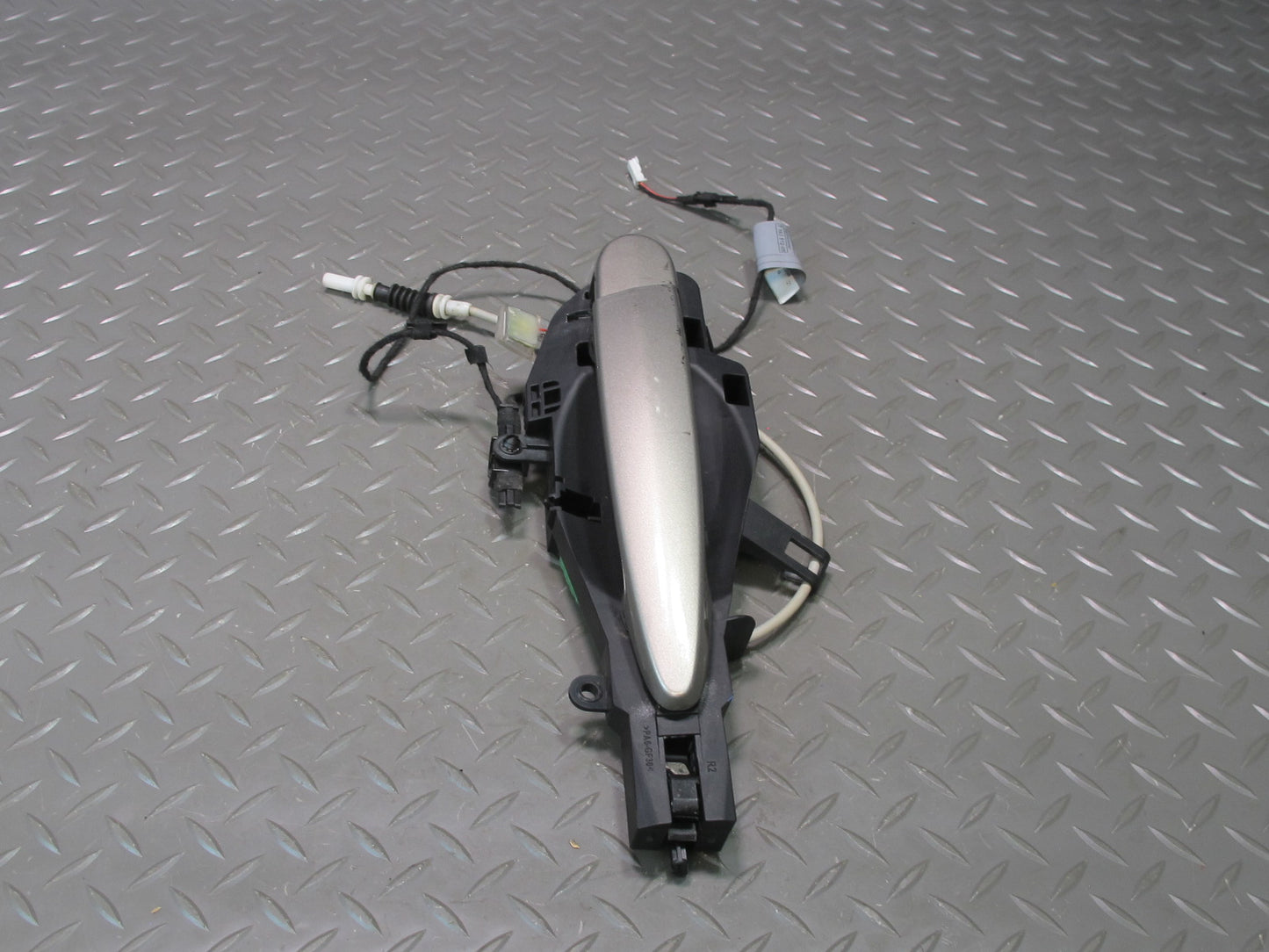 07-13 BMW E92 E93 335i Left & Right Door Exterior Handle w Keyless Entry OEM