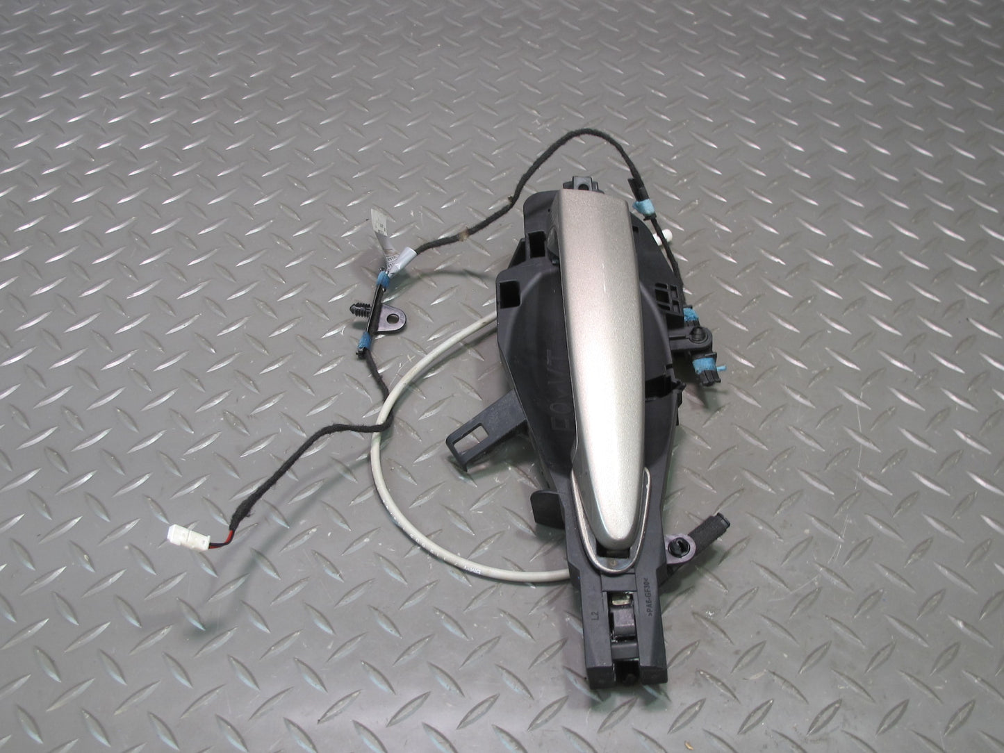 07-13 BMW E92 E93 335i Left & Right Door Exterior Handle w Keyless Entry OEM