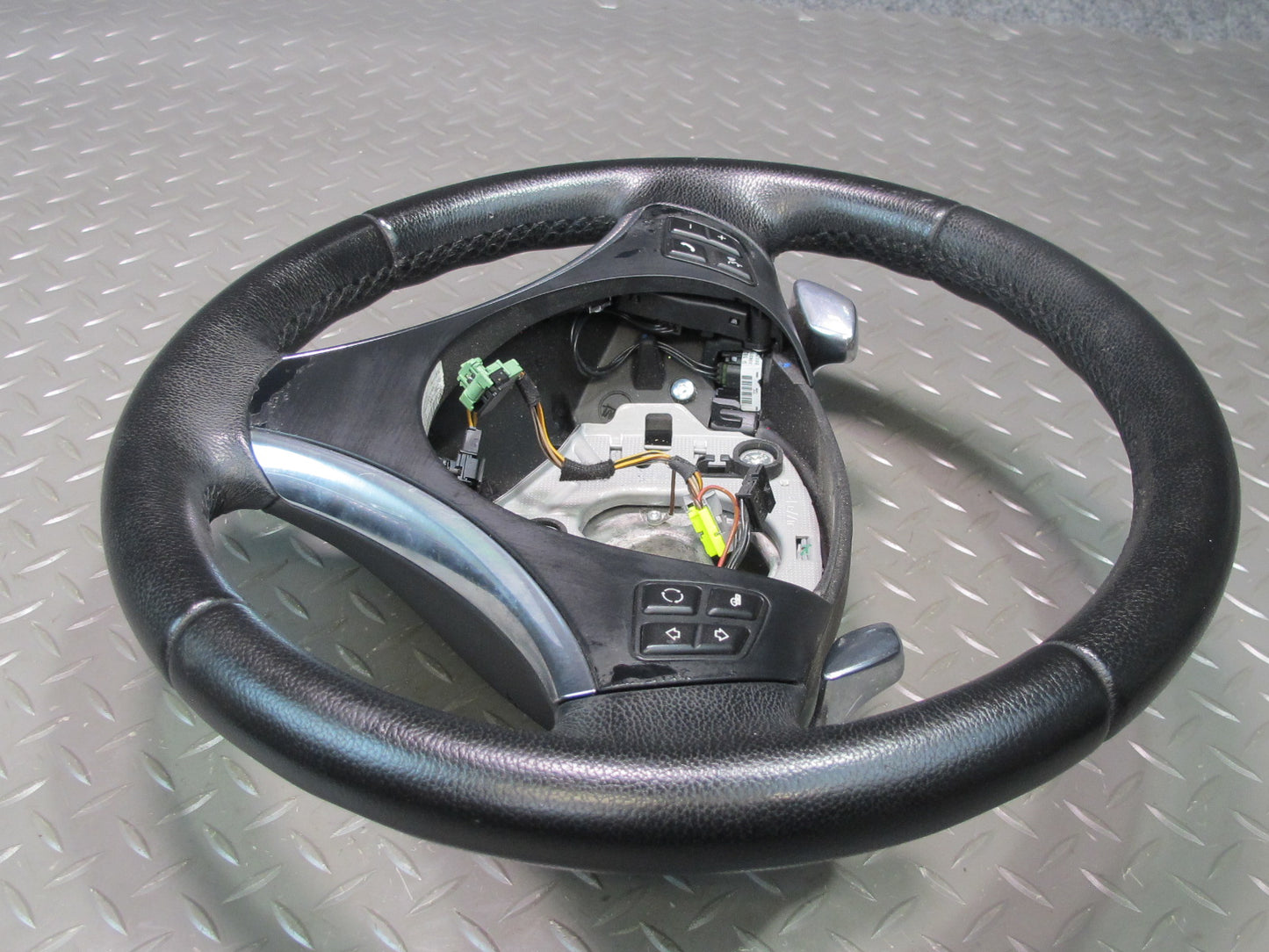 08-10 BMW E90 E92 E93 335i A/T Leather Sport Steering w Controls & Paddles OEM