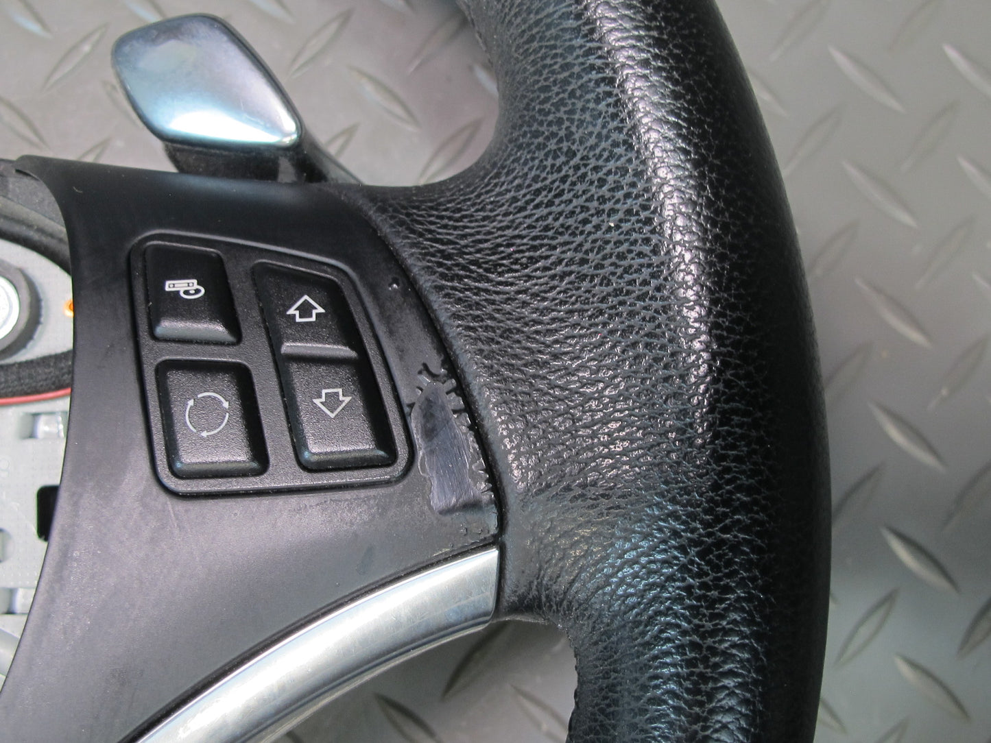 08-10 BMW E90 E92 E93 335i A/T Leather Sport Steering w Controls & Paddles OEM