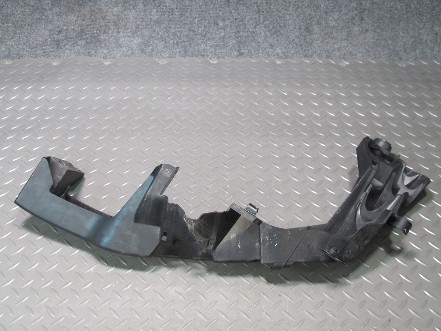 07-10 BMW E92 E93 335i Set of 4 Front Headlight Mount Bracket Support OEM