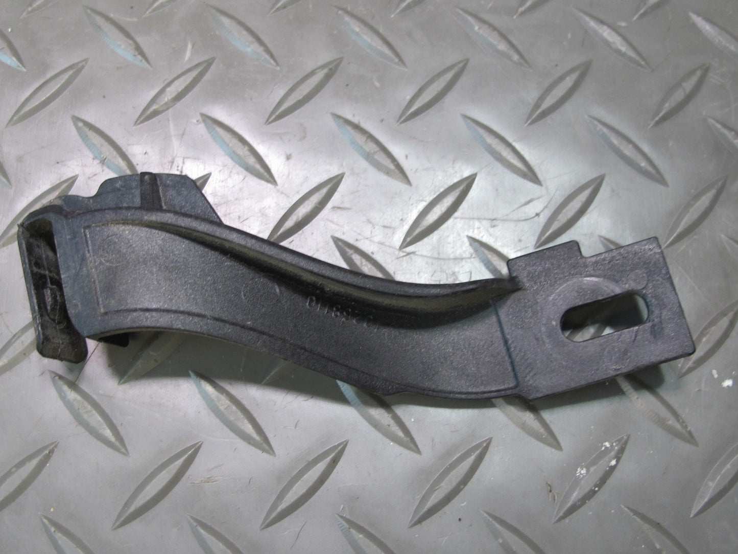 07-10 BMW E92 E93 335i Set of 4 Front Headlight Mount Bracket Support OEM