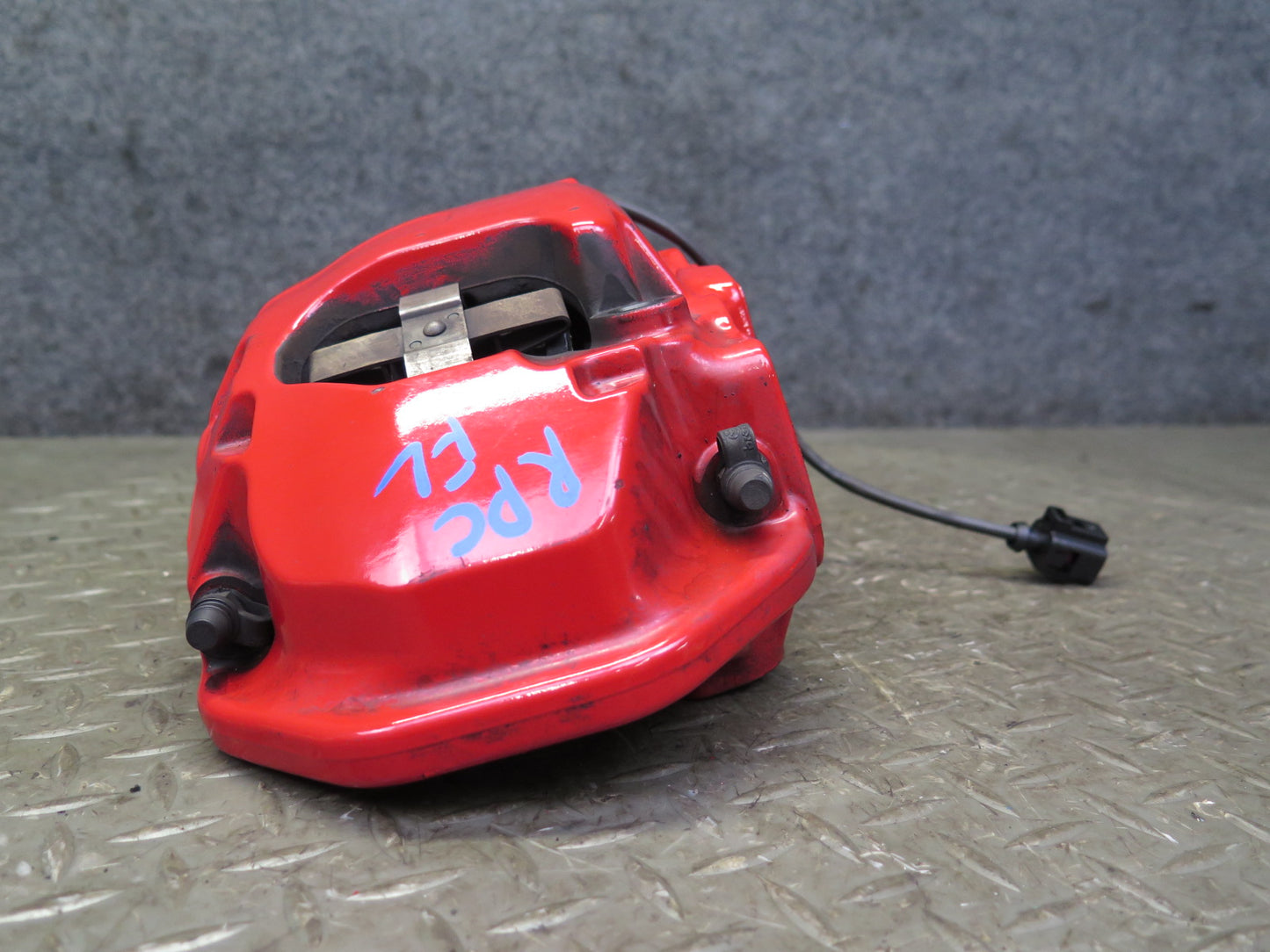 2011-2018 Porsche Cayenne 958 4.8L AWD 19" Front Brembo Brake Caliper Set 67K