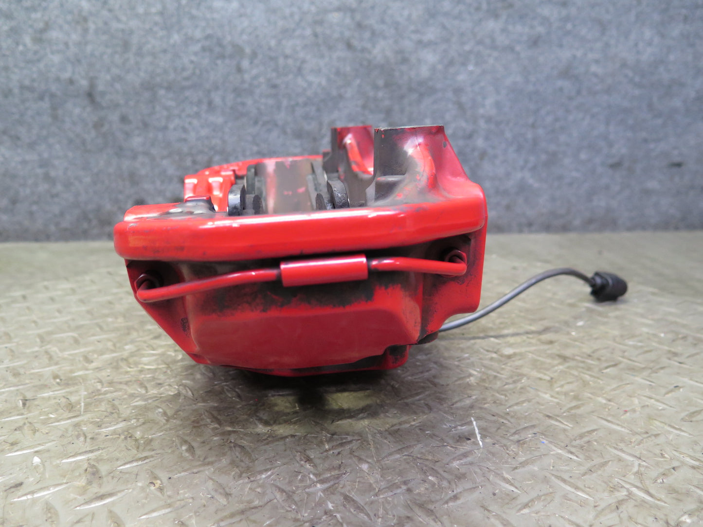 2011-2018 Porsche Cayenne 958 4.8L AWD 19" Front Brembo Brake Caliper Set 67K